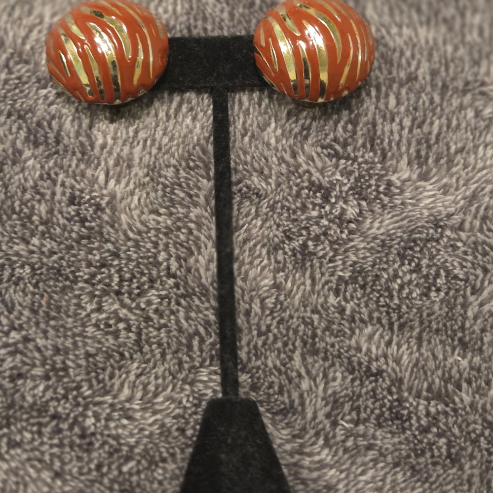 Rust and Gold Zebra Striped Vintage Clip-on Earrings - Unsigned